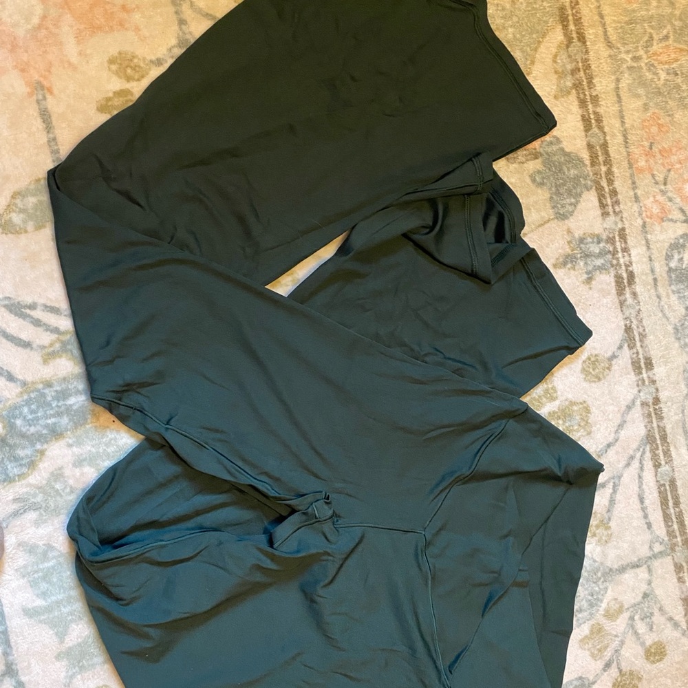 Aerie Green OFFLINE high waisted crossover leggings